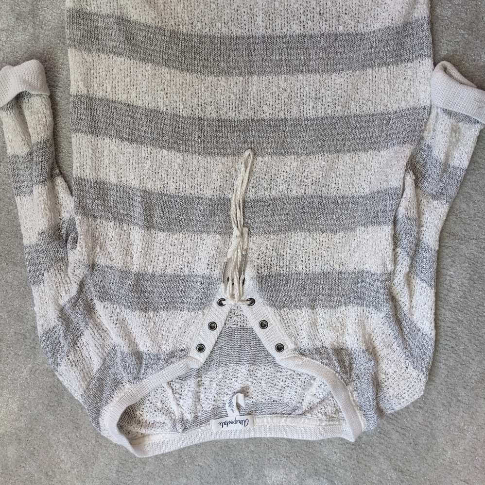 White, gray knit shirt